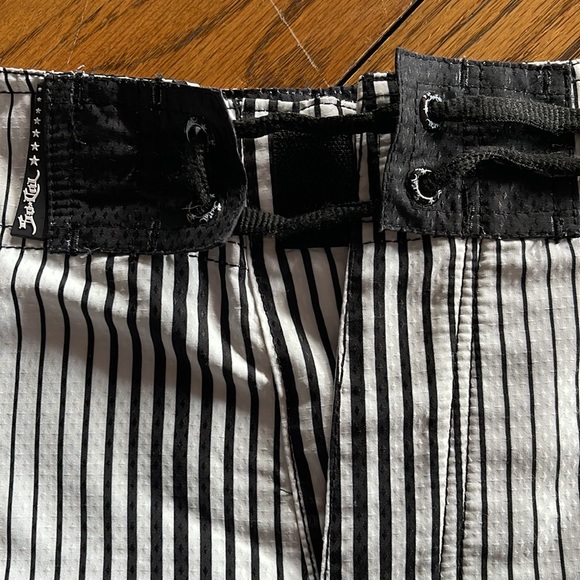 Men’s board shorts. Black stripes on white background. EUC - Picture 8 of 8